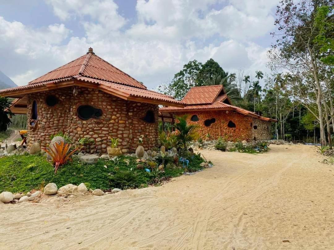 ลีลา โฮมสเตย์ Leela Homestay Chang Klang District Exteriör bild