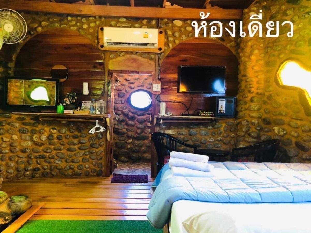 ลีลา โฮมสเตย์ Leela Homestay Chang Klang District Exteriör bild