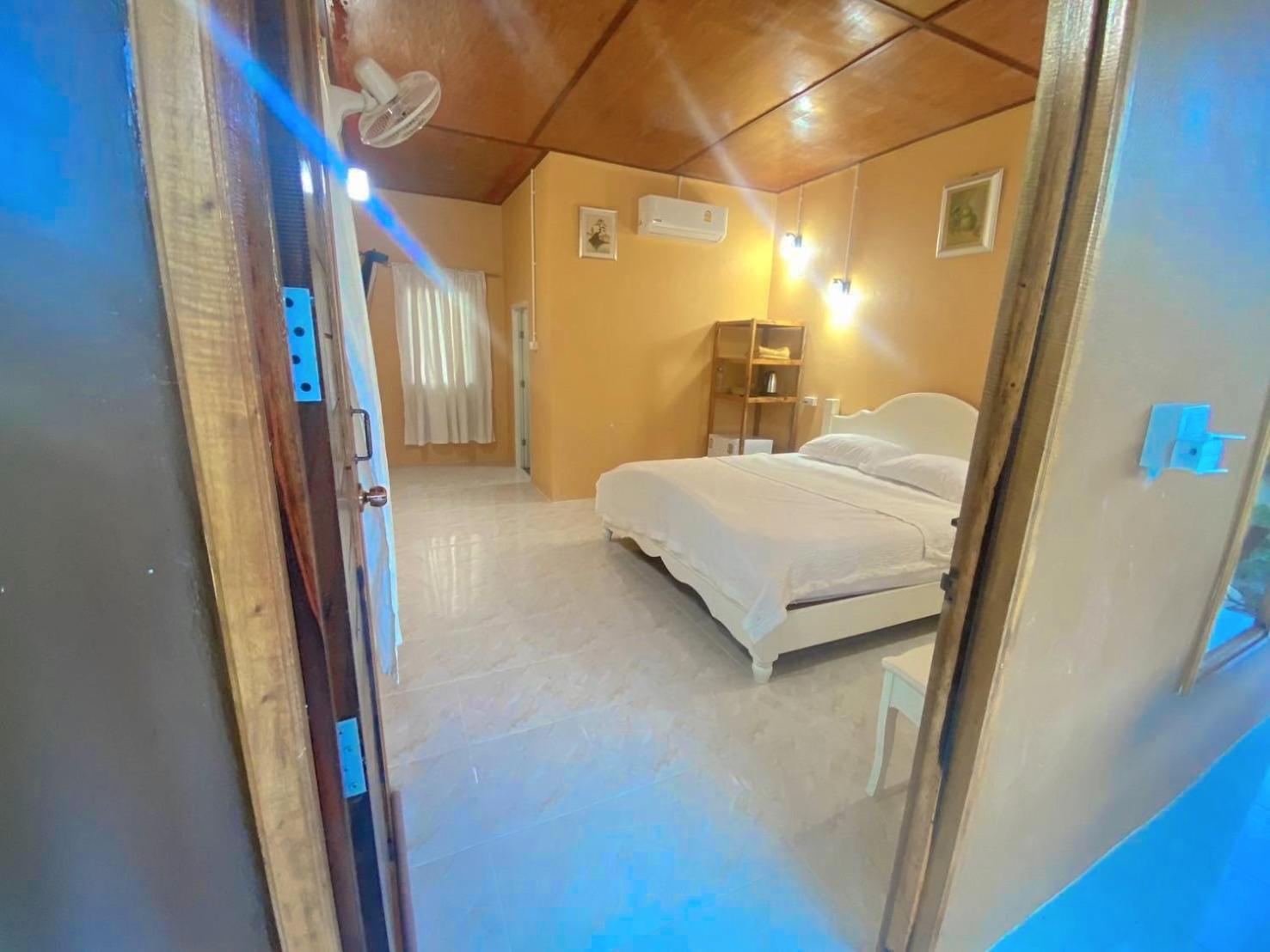 ลีลา โฮมสเตย์ Leela Homestay Chang Klang District Exteriör bild