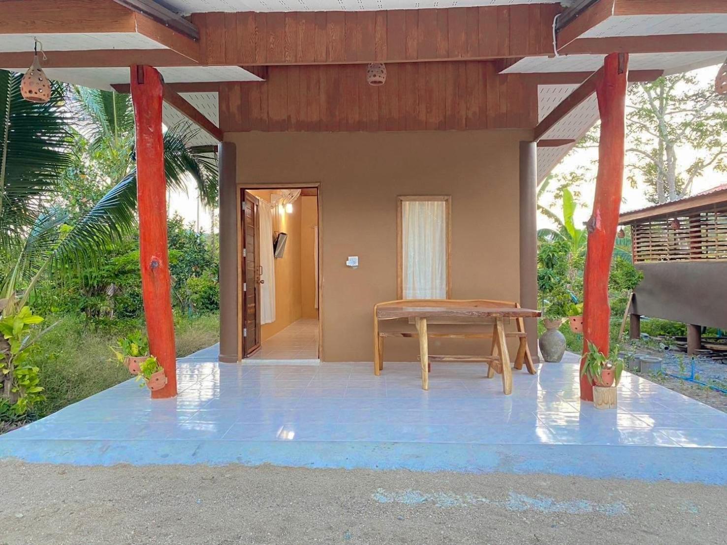 ลีลา โฮมสเตย์ Leela Homestay Chang Klang District Exteriör bild